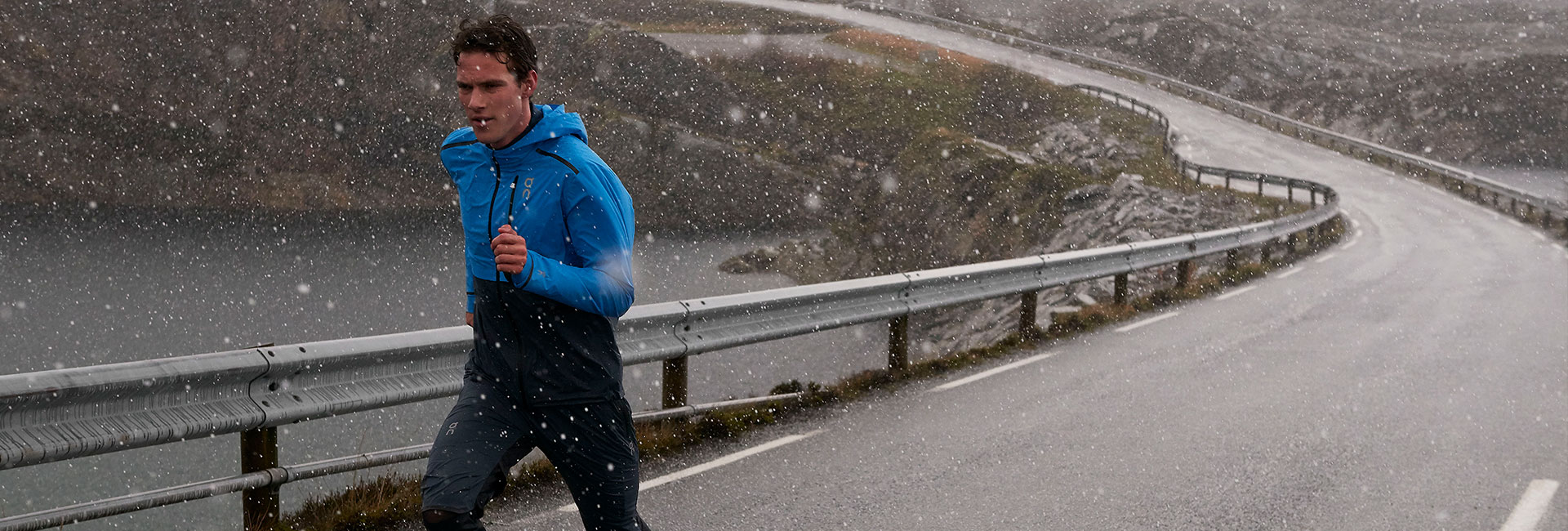 This Compression Shirt Is a Winter Run Must-have